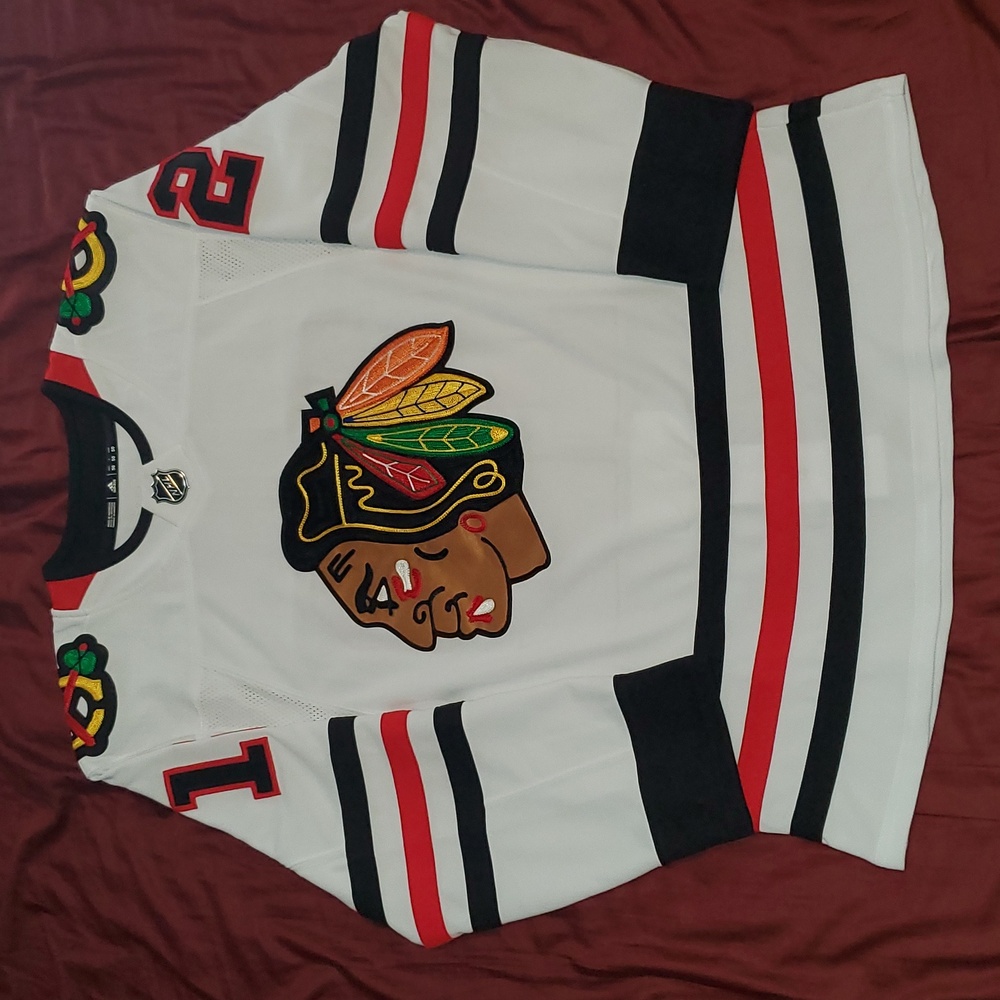 Chicago Blackhawks Alex DeBrincat Road White Adidas Authentic Jersey Size 50
